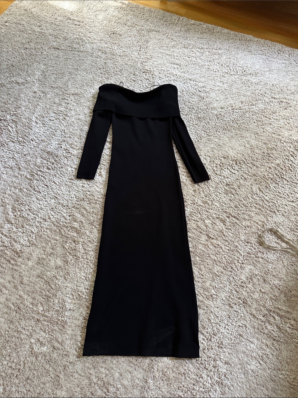 Bardot Black Off-Shoulder Long Sleeve Maxi Dress